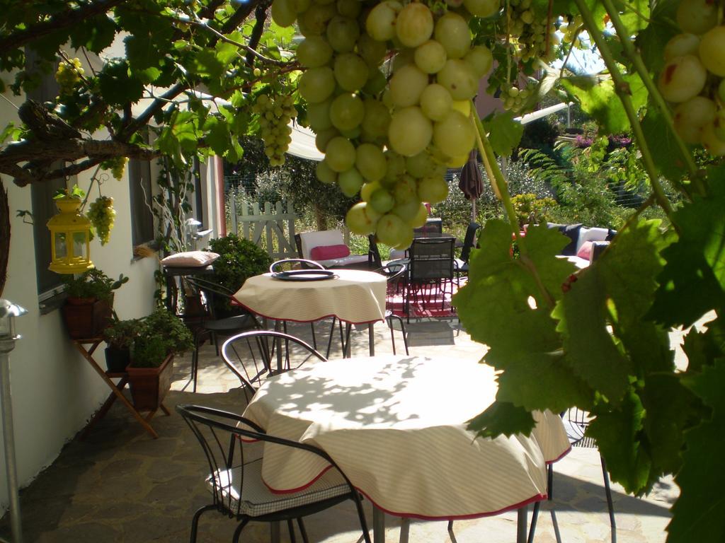 Il Giardino Di Emilio Bed & Breakfast Marrùbiu Екстериор снимка