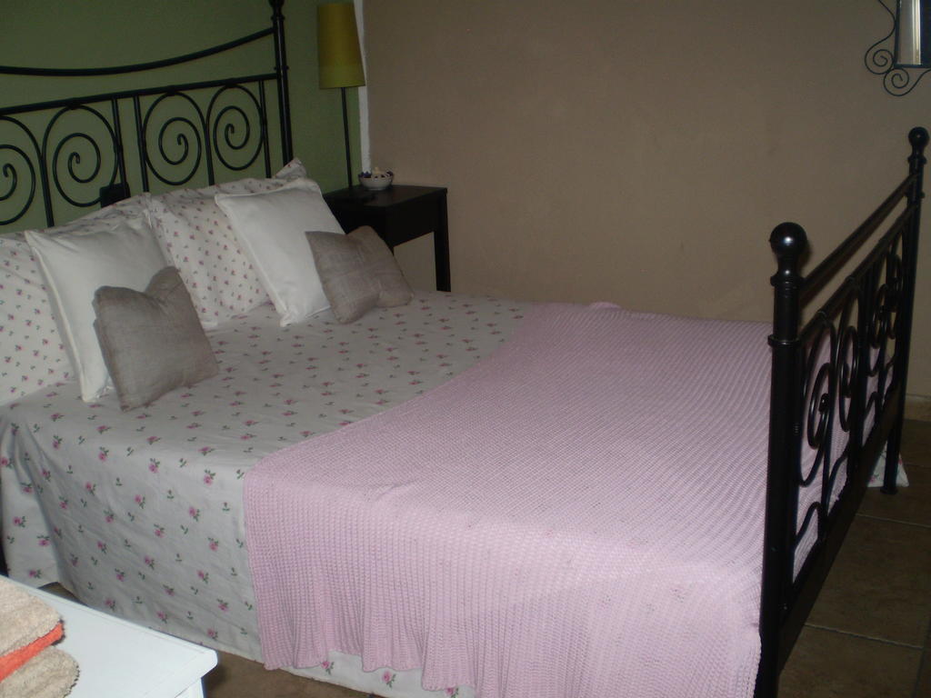 Il Giardino Di Emilio Bed & Breakfast Marrùbiu Стая снимка